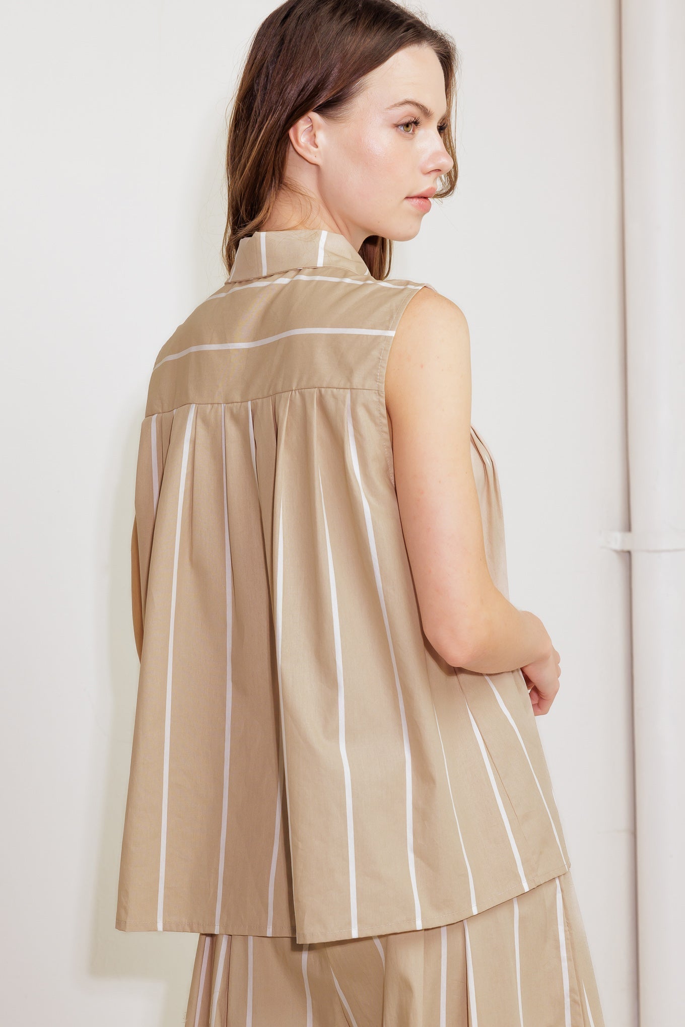 SOMEWHERE TO BE WOVEN TOP Flying Tomato